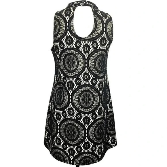 Love,Fire, Spectacular Black Lace Over Nude, What a Stunner! Oozes Class,Size S - Picture 3 of 13